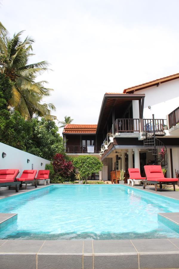 Lion'S Rest Hotell Weligama Exteriör bild